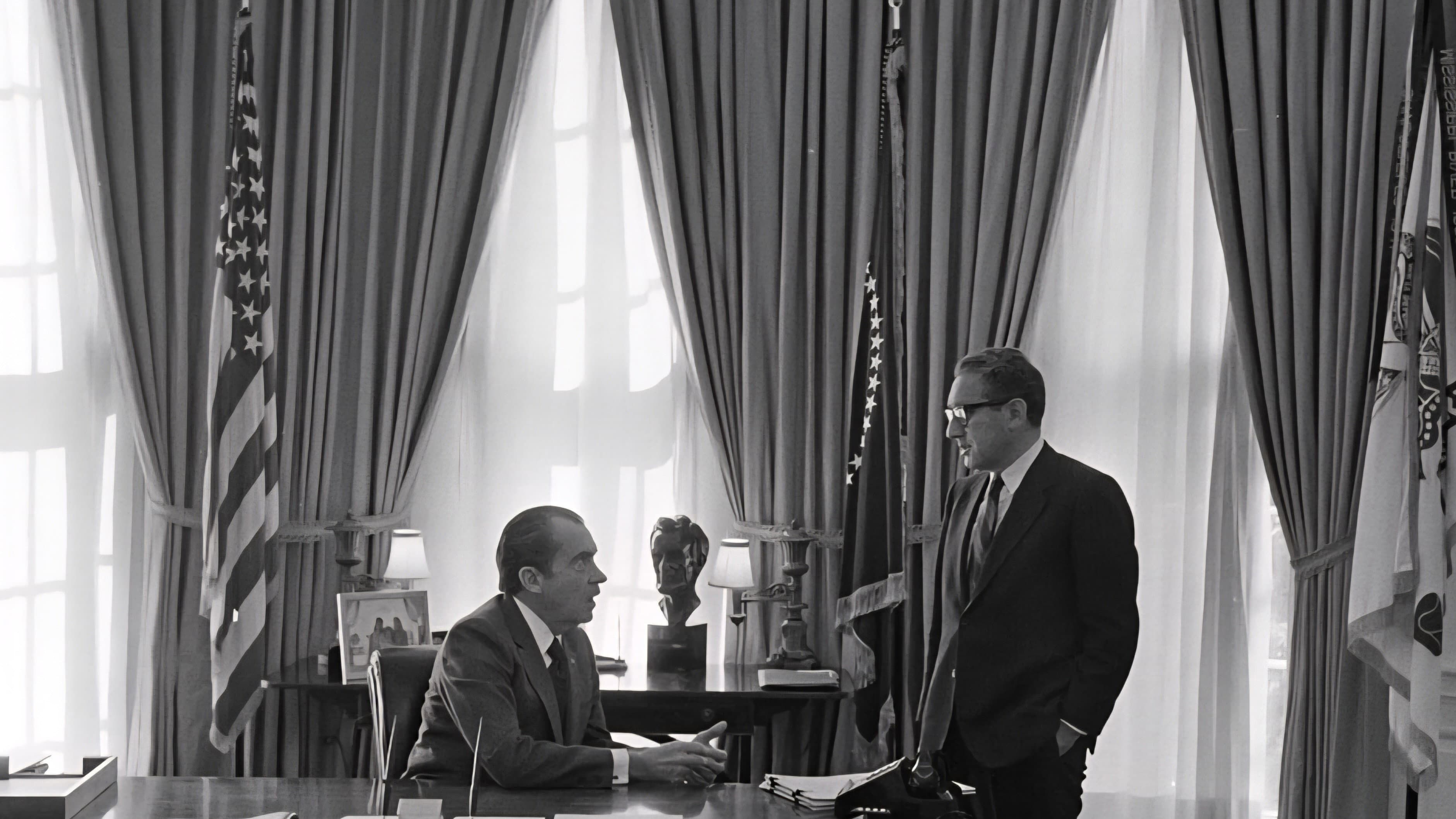 Kissinger backdrop