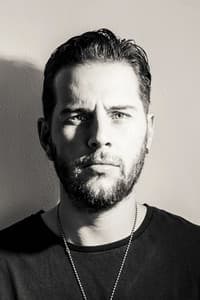 M. Shadows